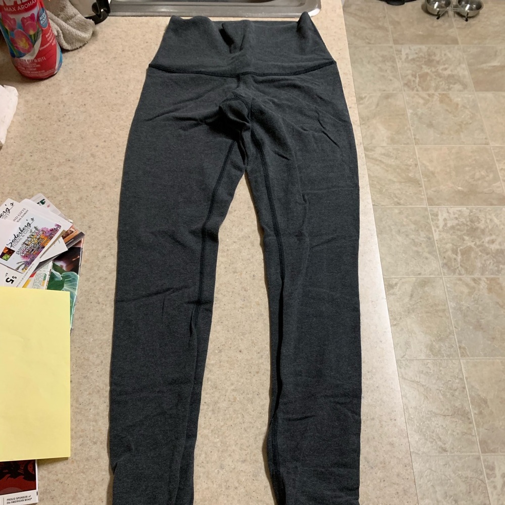 Lululemon cotton roll down heathered black legging